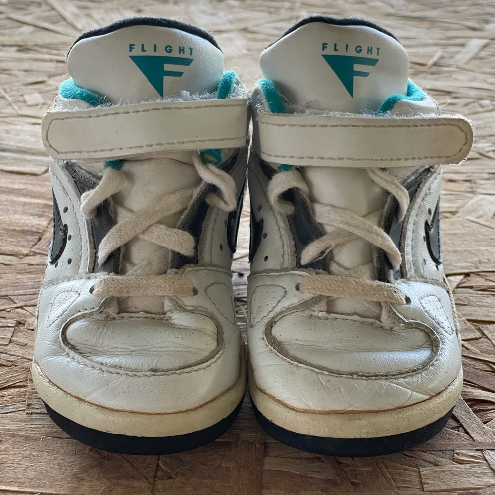 Vintage 1991 Baby Nike Air Flights 6c